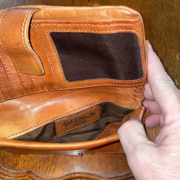 Vilenca Holland Leather Weaved Brown Wristlet 1 Spot on Front No Other Callouts - Picture 7 of 13